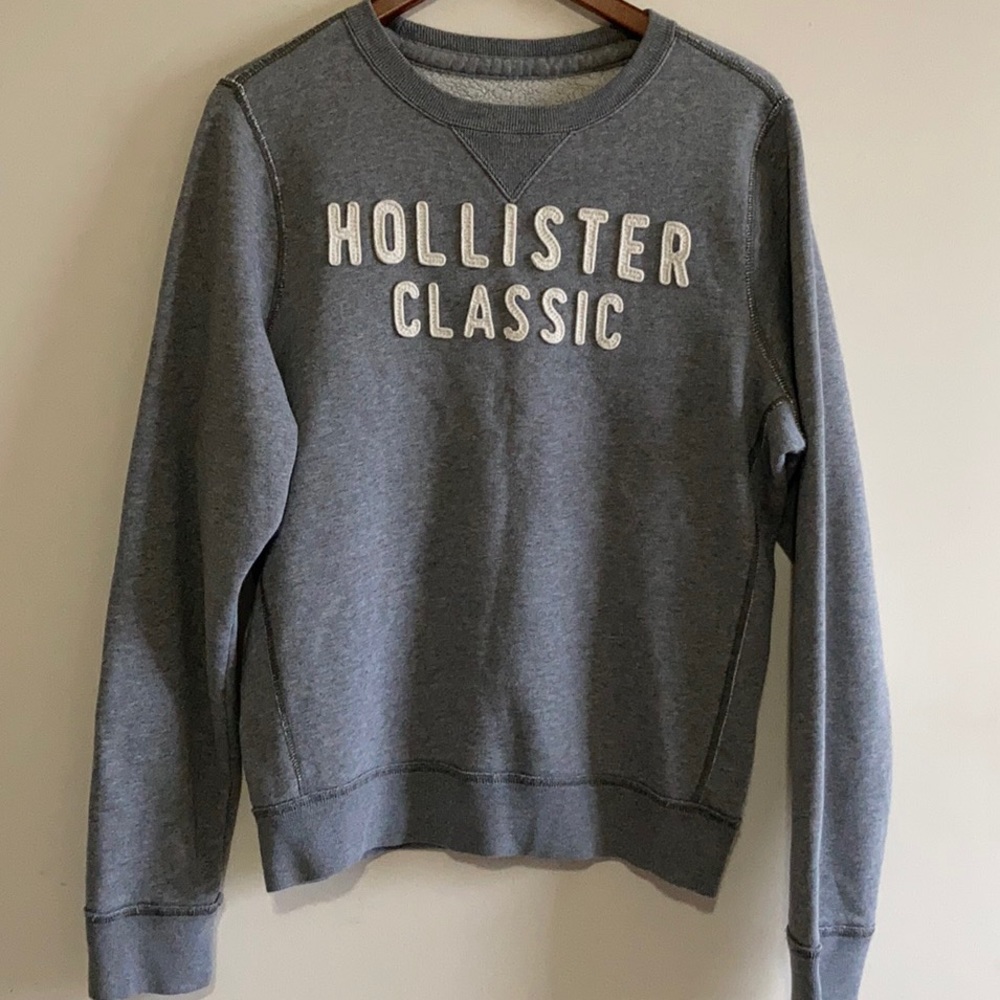 Hollister crew neck sweatshirt